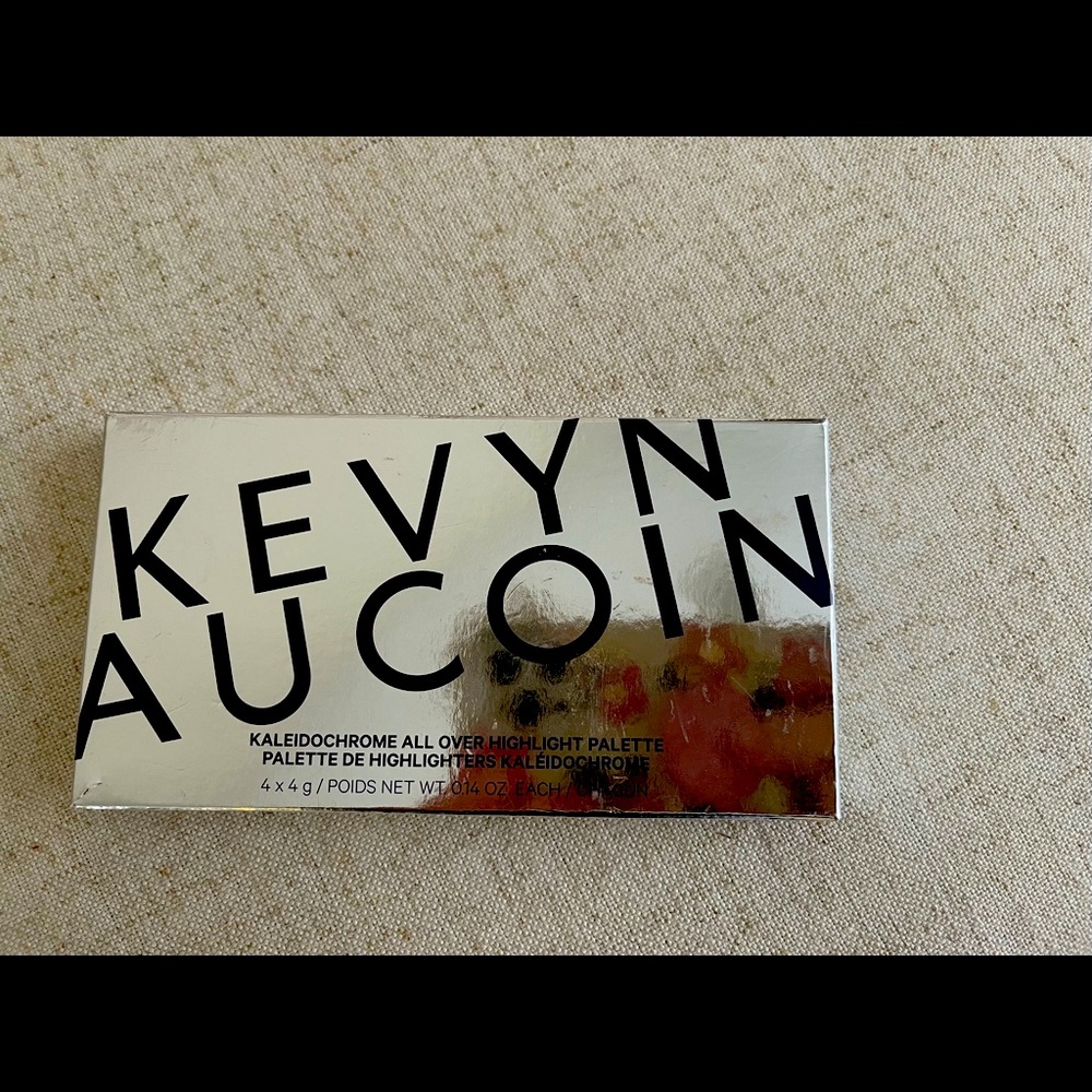 BRAND NEW Kevyn Aucoin highlight palette